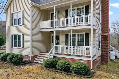 2616 Farmington Dr, North Prince George, VA 23860
