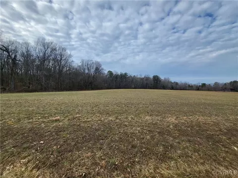 17183 Beaver Dam Rd, Beaverdam, VA 23015