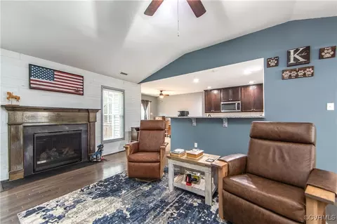1990 Walnut Tree Rd, Powhatan, VA 23139 photo 9