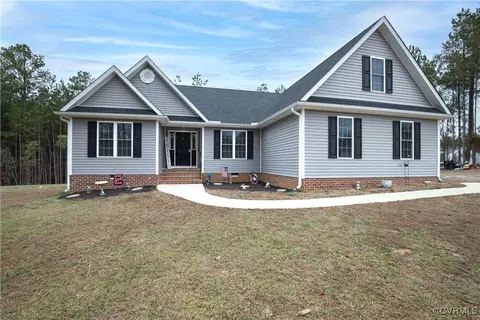 1990 Walnut Tree Rd, Powhatan, VA 23139