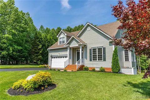 6716 Whitelake Dr, Henrico, VA 23231