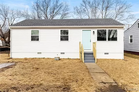 2403 Lee St, Hopewell, VA 23860