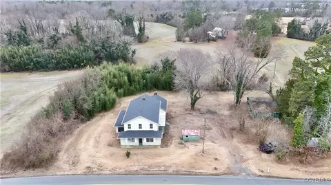 8407 Newland Rd, Warsaw, VA 22572
