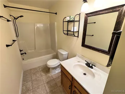3728 Old Parrish Trce, Gum Spring, VA 23065 photo 8