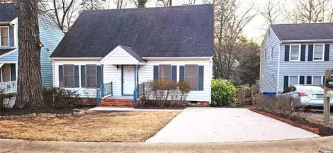 6167 Stockade Dr, Mechanicsville, VA 23111