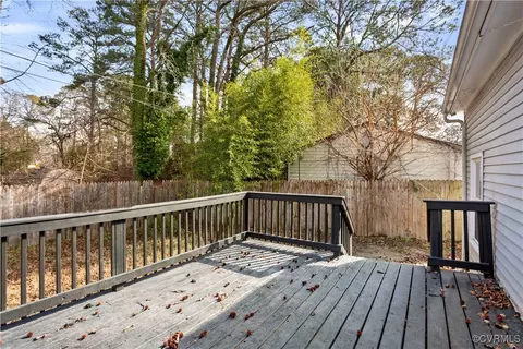17 Kingslee Ln, Hampton, VA 23669 photo 28