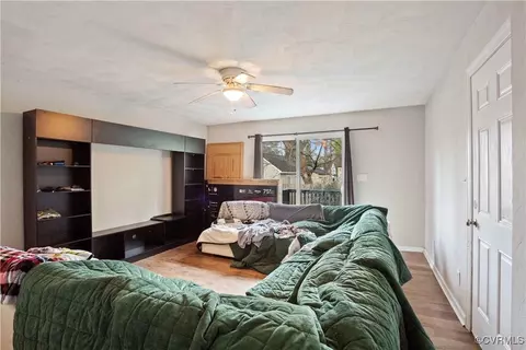 17 Kingslee Ln, Hampton, VA 23669 photo 12