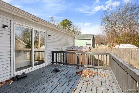 17 Kingslee Ln, Hampton, VA 23669 photo 29