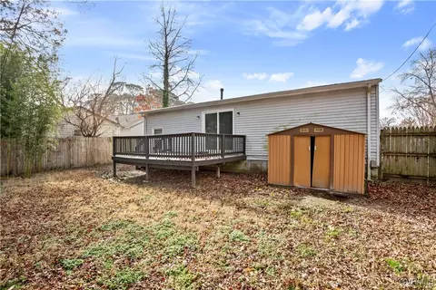 17 Kingslee Ln, Hampton, VA 23669 photo 33