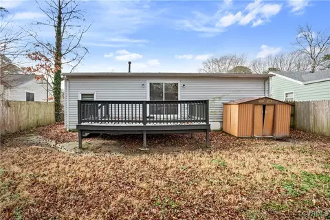17 Kingslee Ln, Hampton, VA 23669 photo 32