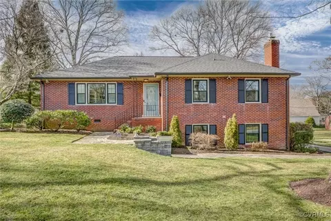 6209 W Club Ln, Richmond, VA 23226