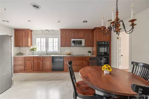 Kitchen - 3915 Cresthill Rd, Chester, VA 23831 photo 1 of 3