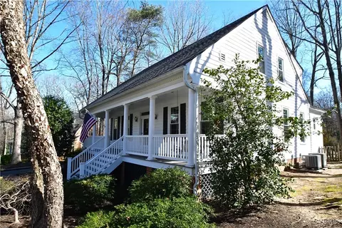 5708 Regent Cir, Richmond, VA 23225