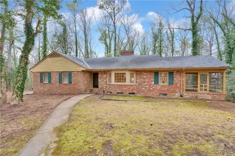 10720 Arsenal Dr, Midlothian, VA 23113