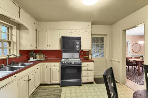 10720 Arsenal Dr, Midlothian, VA 23113 photo 16
