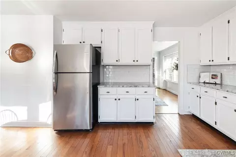 Kitchen - 2130 Oakengate Ln, Midlothian, VA 23113 photo 1 of 4