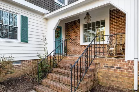 Exterior - 2130 Oakengate Ln, Midlothian, VA 23113 photo 3 of 16