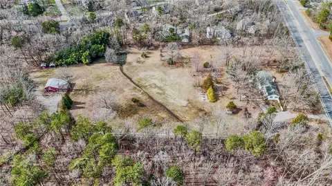 12501 Robious Rd, Midlothian, VA 23113 photo 2