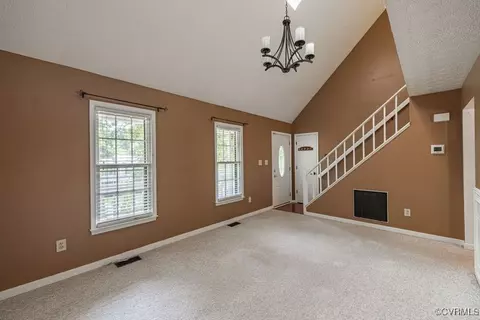 Living - 7300 Key Deer Cir, Midlothian, VA 23112 photo 2 of 5