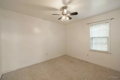 Bedroom - 7300 Key Deer Cir, Midlothian, VA 23112 photo 4 of 5