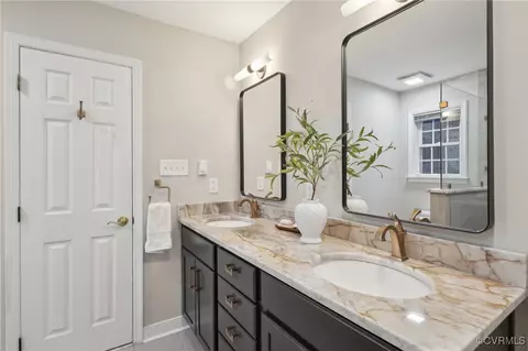 Bath - 11660 Explorer Dr, Midlothian, VA 23114 photo 1 of 3