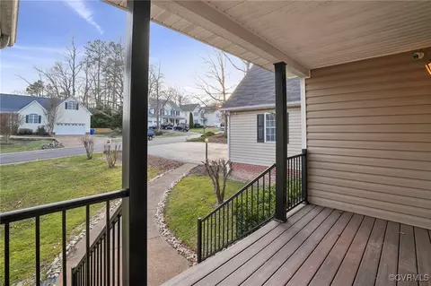 Exterior - 11660 Explorer Dr, Midlothian, VA 23114 photo 3 of 4