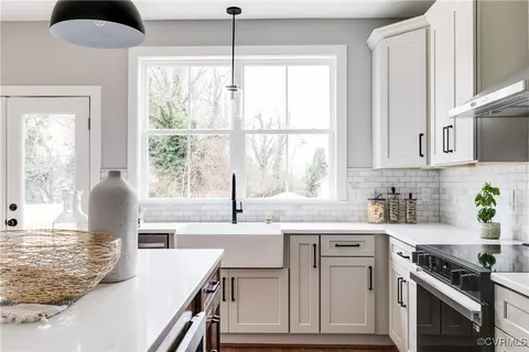Kitchen - 13 E 29th St, Richmond, VA 23224 photo 4 of 10