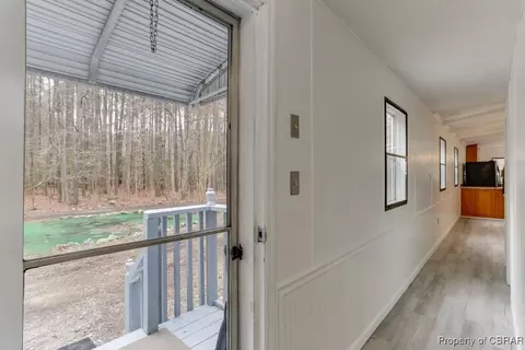 9431 Sheldon Ln, Gloucester, VA 23061 photo 6