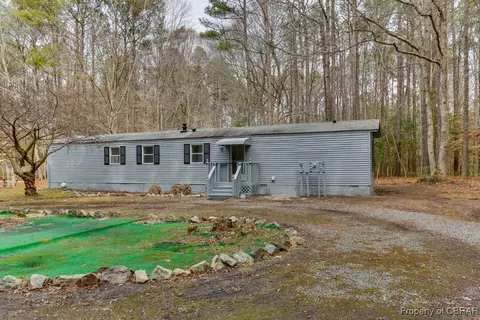 9431 Sheldon Ln, Gloucester, VA 23061 photo 4