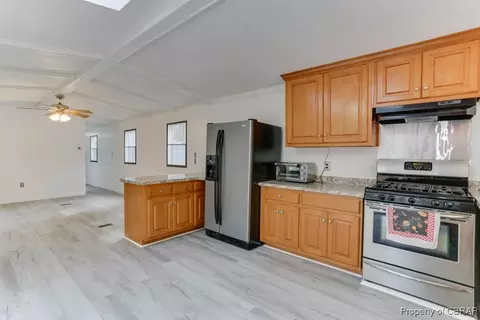 9431 Sheldon Ln, Gloucester, VA 23061 photo 13