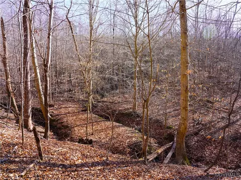828 Windlass Rd, Moneta, VA 24121 photo 9