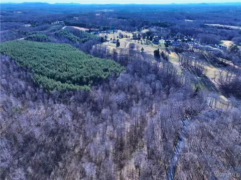 828 Windlass Rd, Moneta, VA 24121 photo 37