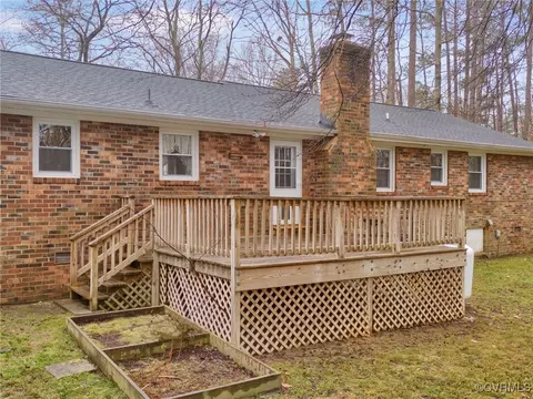 Exterior - 12110 Bailey Bridge Rd, Midlothian, VA 23112 photo 7 of 8