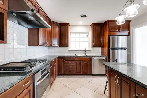 Kitchen - 9302 Freestone Ave, Henrico, VA 23229 photo 3 of 5