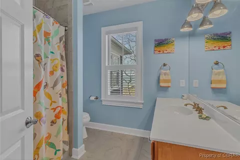 Bath - 84 Westview Ln, Lancaster, VA 22503 photo 3 of 5