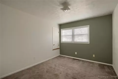 4 Tiller Cir, Hampton, VA 23669 photo 16