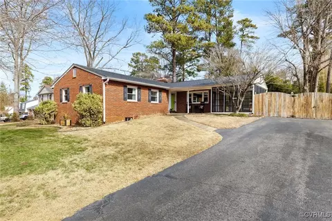 12541 Winfree St, Chester, VA 23831