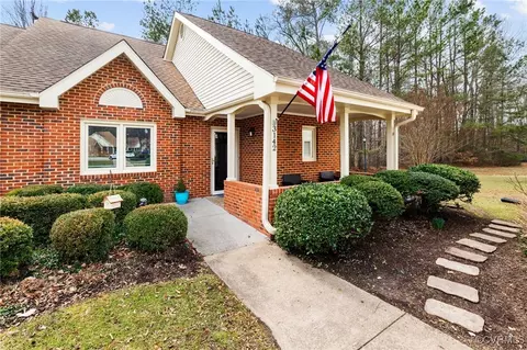 3142 Lake Village Dr, Richmond, VA 23235