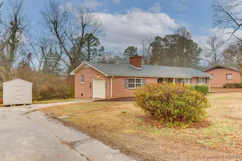 3 Miller Rd, Newport News, VA 23602