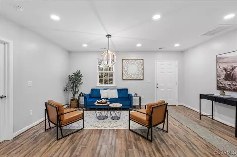 732 Blick St, Petersburg, VA 23803