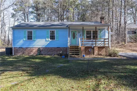 5315 Sterling Rd, Petersburg, VA 23803