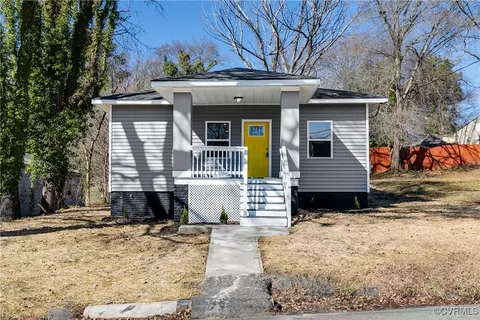 3804 Totty St, Ettrick, VA 23803