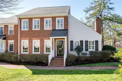 300 N Ridge Rd #14, Henrico, VA 23229