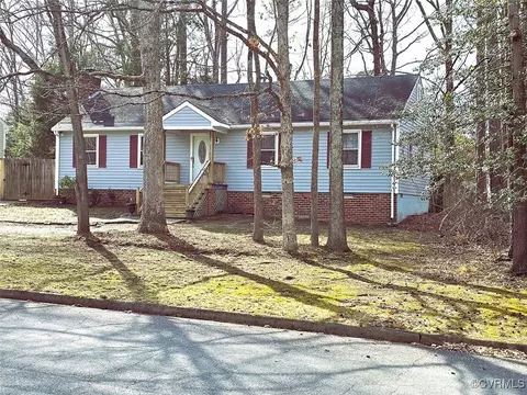 4618 Post Land Dr, Chesterfield, VA 23832