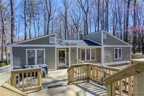 907 Arch Hill Pl, Richmond, VA 23236