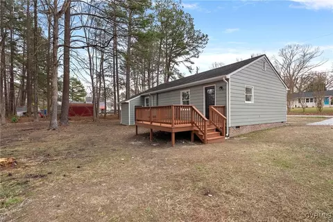 24408 Wedgewood Rd, North Dinwiddie, VA 23803 photo 2