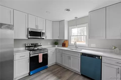 24408 Wedgewood Rd, North Dinwiddie, VA 23803 photo 14