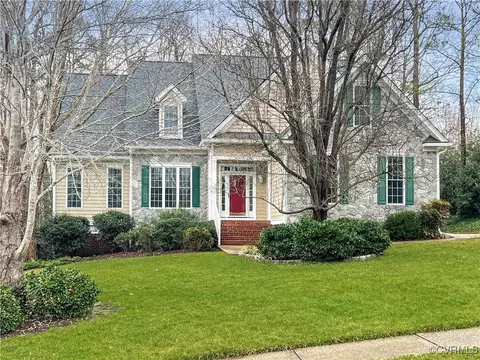 5521 Fox Marsh Ct, Moseley, VA 23120