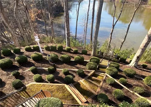 View/Area - 213 Roger Webster, Williamsburg, VA 23185 photo 4 of 7