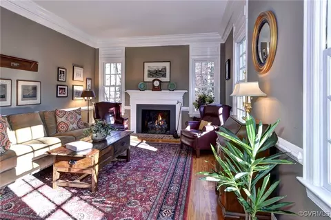 Living - 213 Roger Webster, Williamsburg, VA 23185 photo 5 of 5